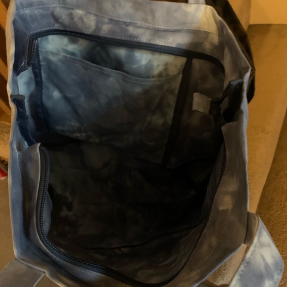 VS Pink tie dye canvas tote new - Picture 4 of 7